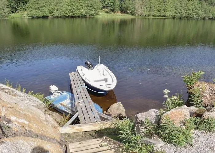 Ved Mandalselva * Greipsland